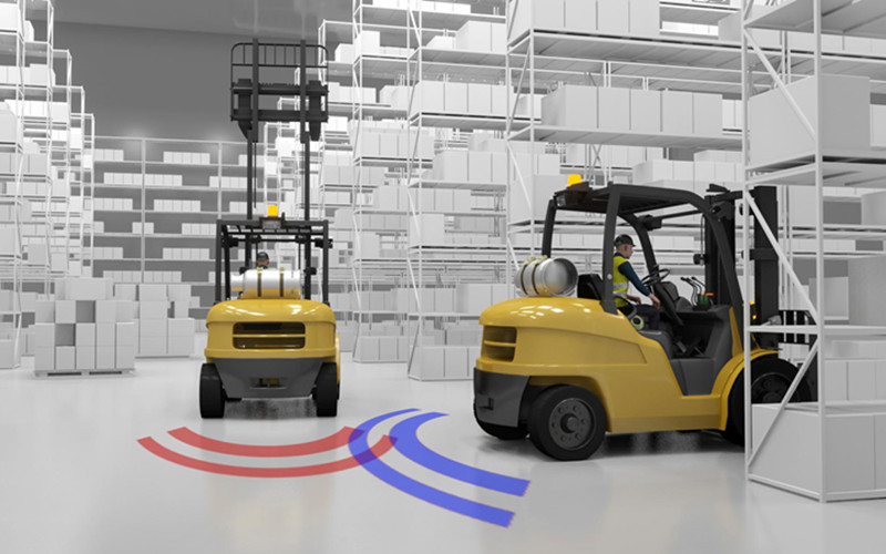Forklift Collision Avoidance System Prevents Accidents Between Forklifts and Pedestrians