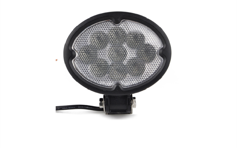 Oval 27W LED Utility Work Light Spot or Flood (TP840)