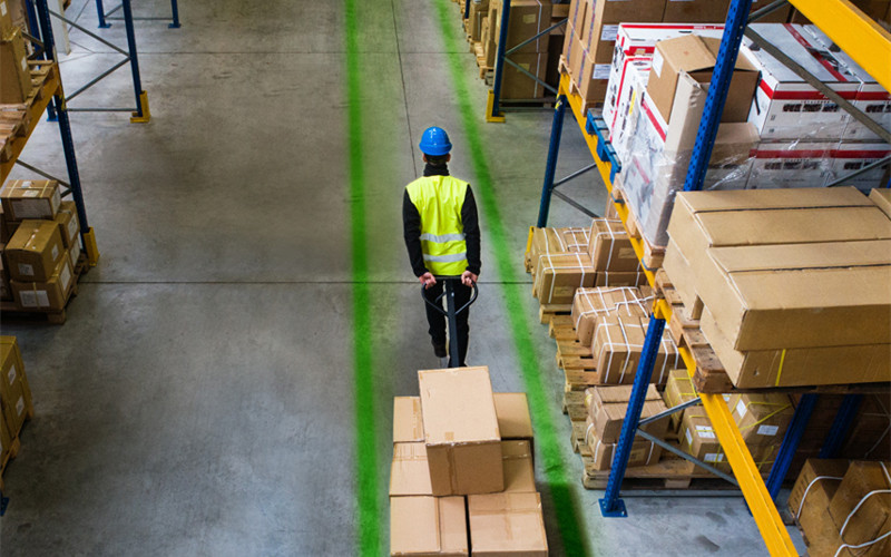 TOPTREE | Virtual Laser Floor Markers Go Where Tape Can't
