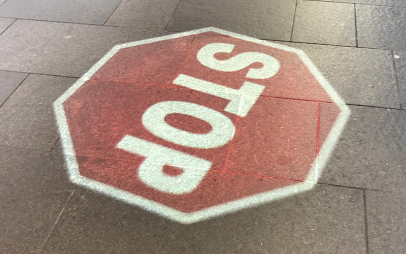 TOPTREE | Why Projected Signage Is More Safety?